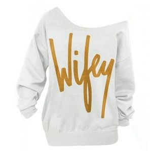 Wifey Pullover